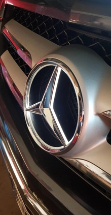 Mercedes-Benz GLK cena 85000 przebieg: 161873, rok produkcji 2015 z Gorlice małe 154